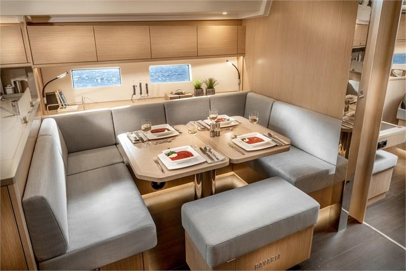 Book yachts online - False - Bavaria C50 (4Cab) - Naltoya - rent
