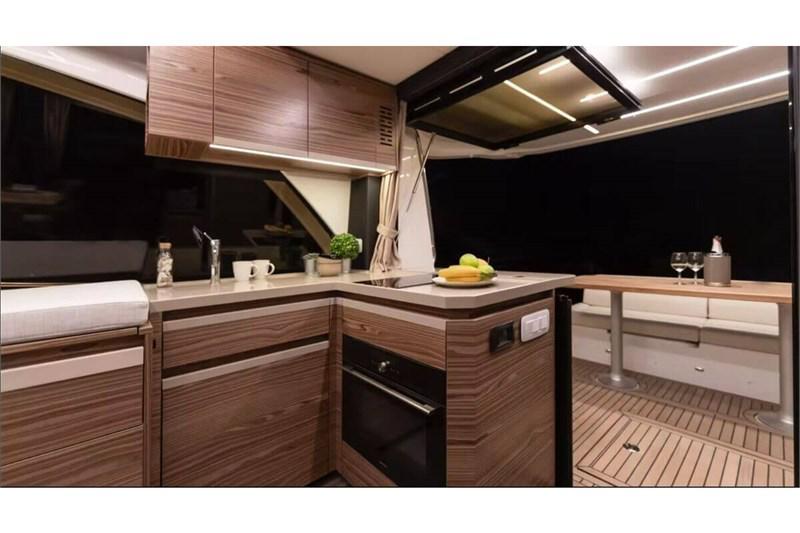 Book yachts online - False - Greenline 45 Fly - Chili - rent