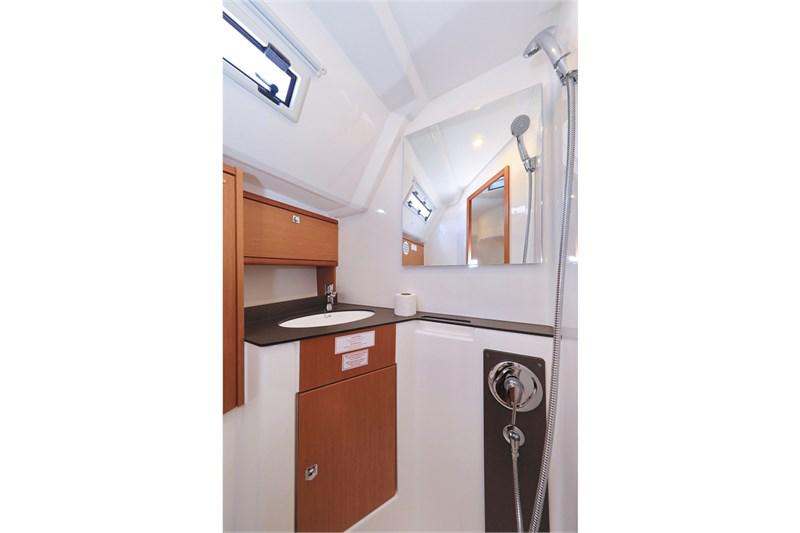 Book yachts online - False - Bavaria Cruiser 46 (4Cab) - Summer Jazz - rent