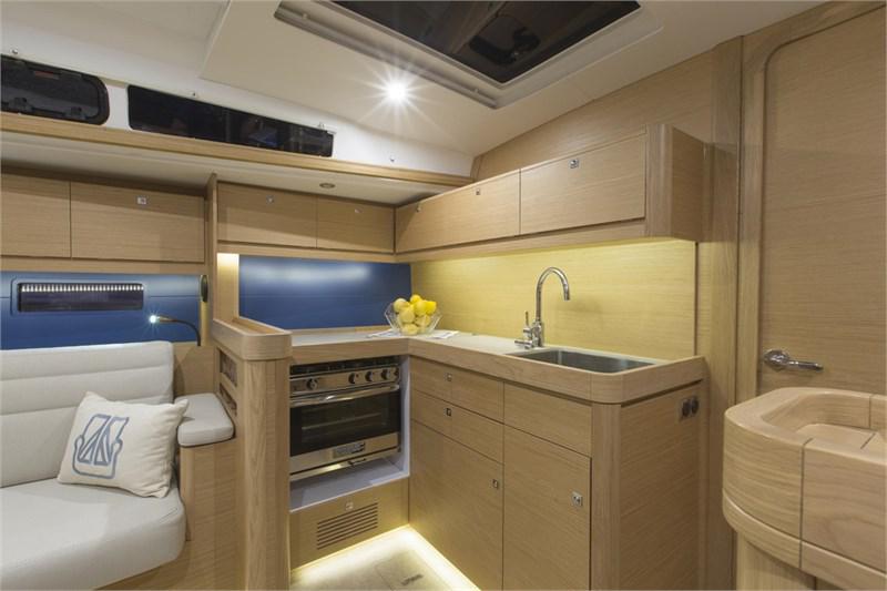 Book yachts online - False - Dufour 460 Grand Large (4Cab) - Eva - rent