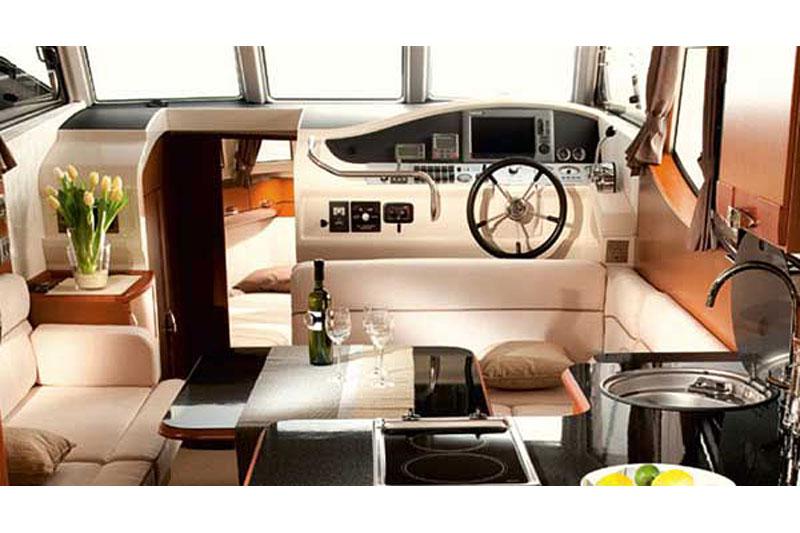 Book yachts online - False - Greenline 33 - Mozart - rent
