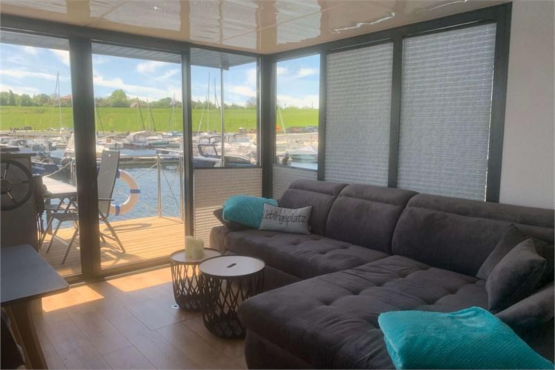 Book yachts online - False - Campi 400 - bella donna - rent