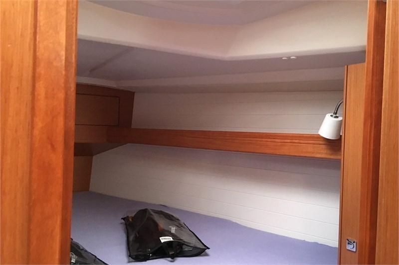 Book yachts online - False - Bavaria Cruiser 33 (2Cab) - Leeroy - rent