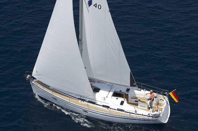 Book yachts online - False - Bavaria 40 Cruiser (3Cab) - Ruck Zuck - rent