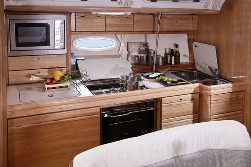 Book yachts online - False - Bavaria 40 Cruiser (3Cab) - Ruck Zuck - rent