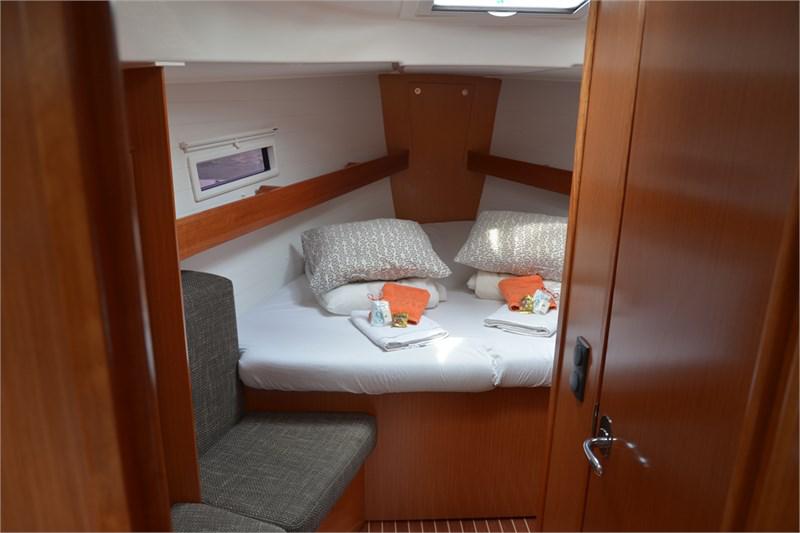 Book yachts online - False - Bavaria Cruiser 40 (3Cab) - Toskana - rent