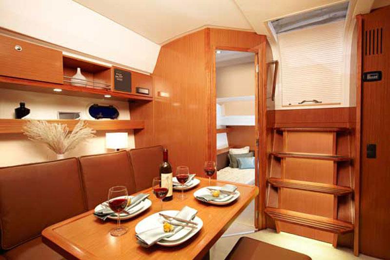 Book yachts online - False - Bavaria Sport 43 HT (3Cab) - Gustel - rent
