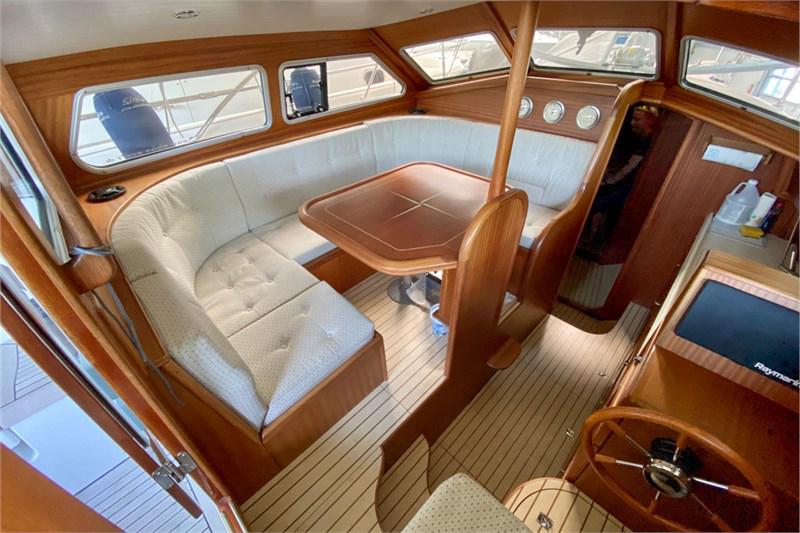 Book yachts online - False - Sirius 32 DS - Summerbrise - rent