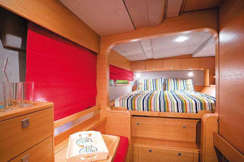 Book yachts online - False - Catana 50 (4Cab) - bella donna 5 - rent