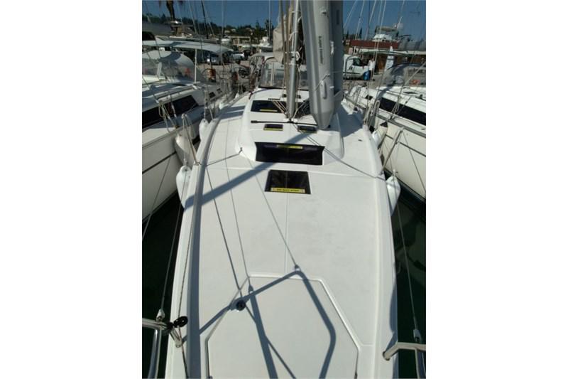 Book yachts online - False - Dufour 430 (4cab) - Triumph - rent