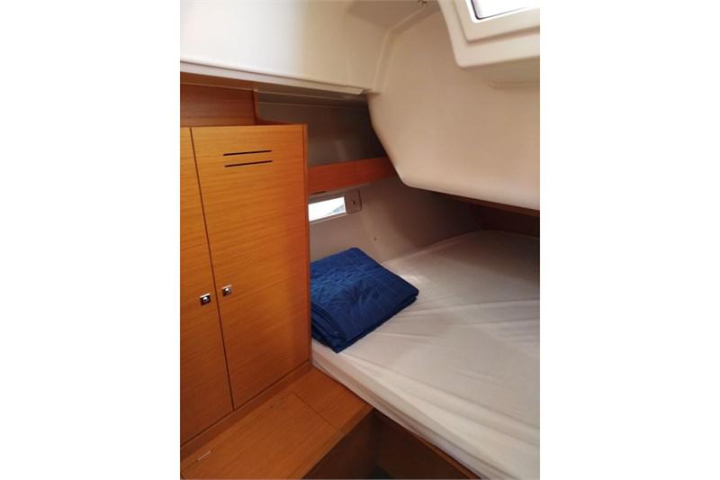 Book yachts online - False - Dufour 430 (4cab) - Triumph - rent