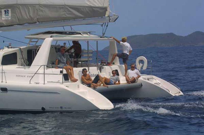 Book yachts online - False - Voyage 440 (4Cab) - Alboran Ron Punch (Cabo Verde) - rent