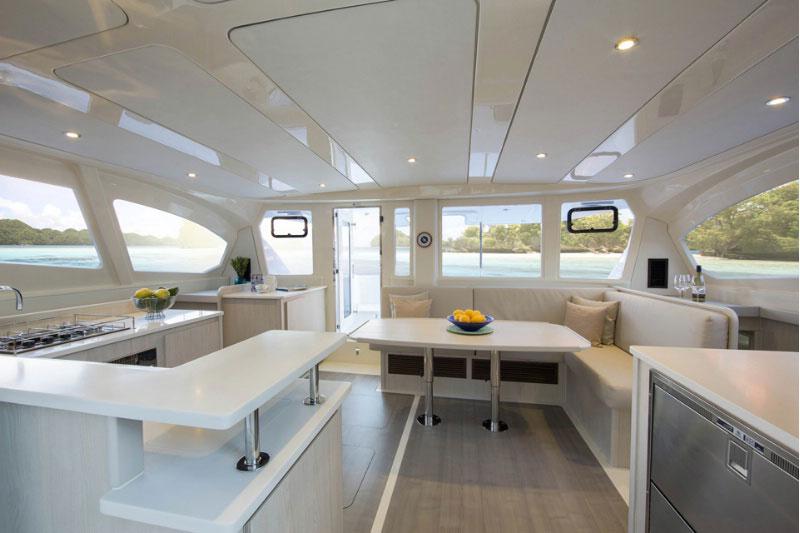 Book yachts online - False - Leopard 44 (4Cab) - La Luna - rent