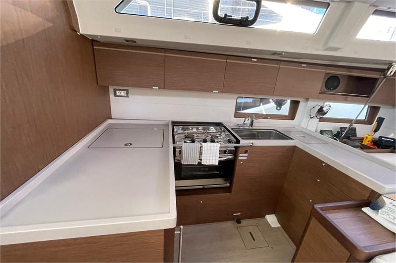 Book yachts online - False - Oceanis 51.1 (5Cab) - Alboran Mary-Anne (Las Galletas/Marina del Sur) - rent