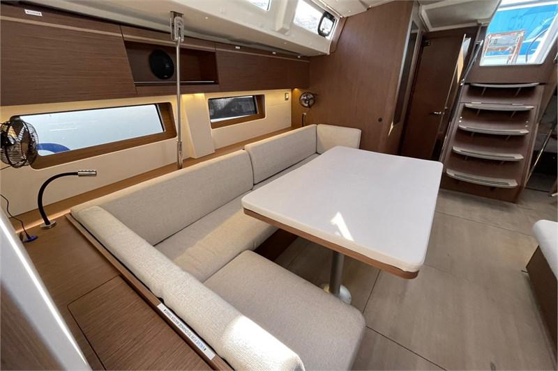 Book yachts online - False - Oceanis 51.1 (5Cab) - Alboran Mary-Anne (Las Galletas/Marina del Sur) - rent