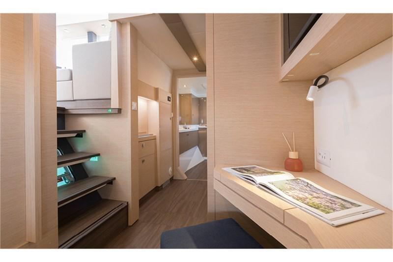 Book yachts online - False - Astrea 42 (4Cab) - Vicarello - rent