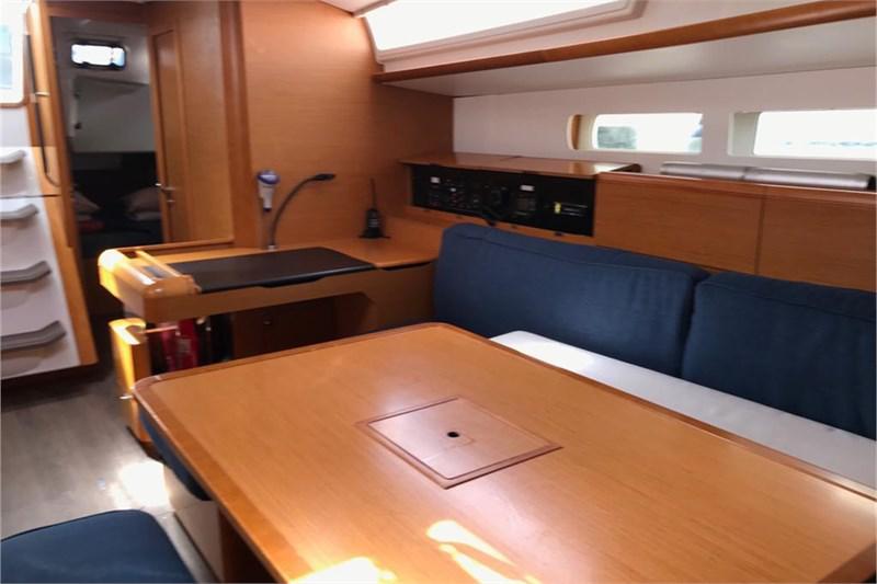 Book yachts online - False - Sun Odyssey 519 (5Cab) - Alboran Cognac (Las Galletas/Marina del Sur) - rent