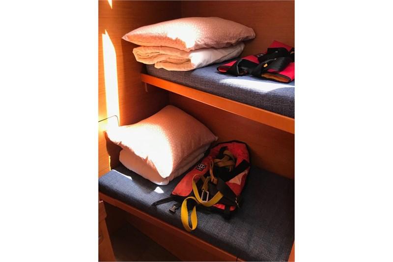 Book yachts online - False - Sun Odyssey 519 (5Cab) - Alboran Cognac (Las Galletas/Marina del Sur) - rent