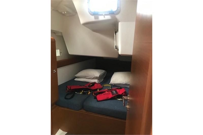 Book yachts online - False - Sun Odyssey 519 (5Cab) - Alboran Grappa (Mallorca/La Lonja) - rent