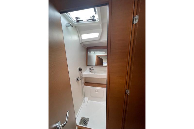 Book yachts online - False - Sun Odyssey 440 (4cab) - Alboran Amaretto (Mallorca/La Lonja) - rent