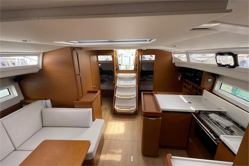 Book yachts online - False - Sun Odyssey 440 (4cab) - Alboran Amaretto (Mallorca/La Lonja) - rent