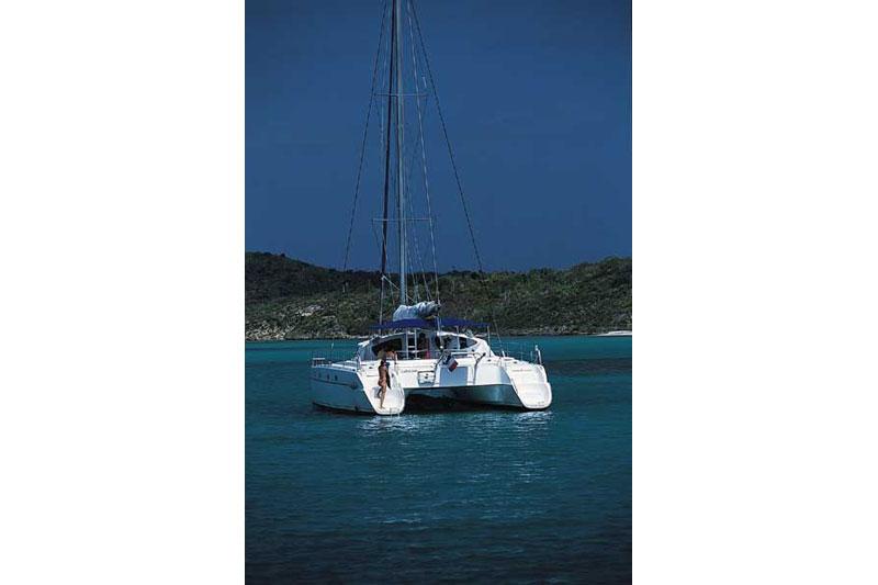 Book yachts online - False - Belize 43 (4Cab) -  Alboran Piropo (Cienfuegos) - rent