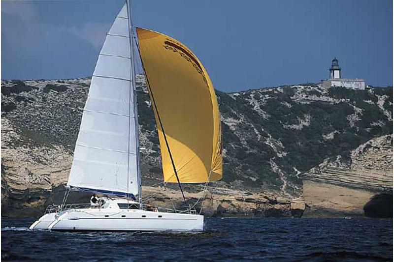 Book yachts online - False - Belize 43 (4Cab) -  Alboran Piropo (Cienfuegos) - rent