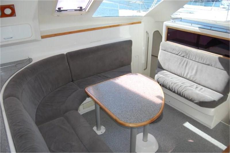 Book yachts online - False - Voyage 440 (4Cab) - Mahanga (Angra do Reis) - rent