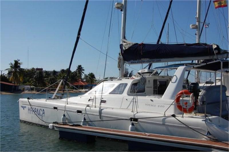 Book yachts online - False - Voyage 440 (4Cab) - Mahanga (Mallorca/La Lonja) - rent