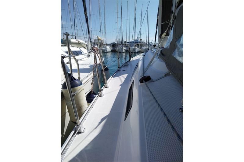 Book yachts online - False - Bavaria Cruiser 37 (3Cab) - Sea Hope - rent