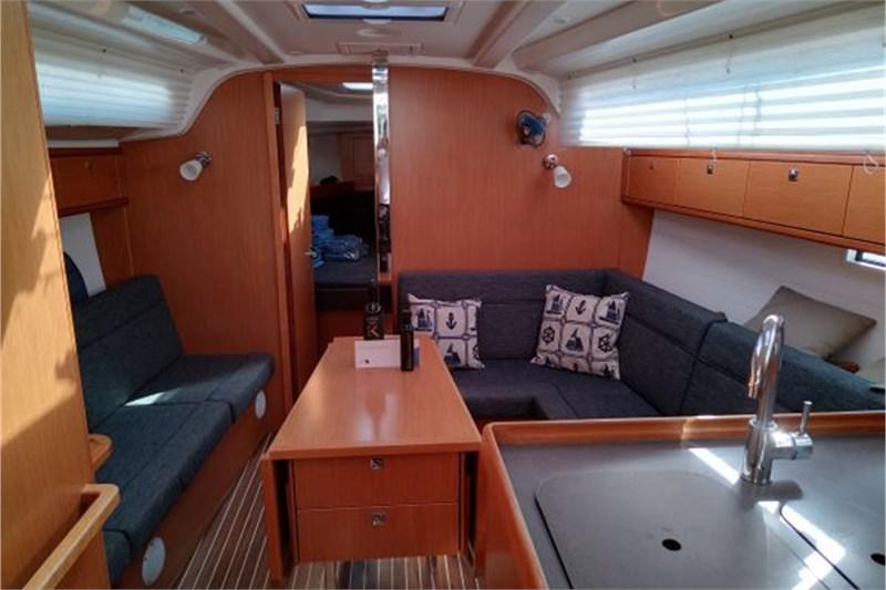 Book yachts online - False - Bavaria Cruiser 37 (3Cab) - Sea Hope - rent