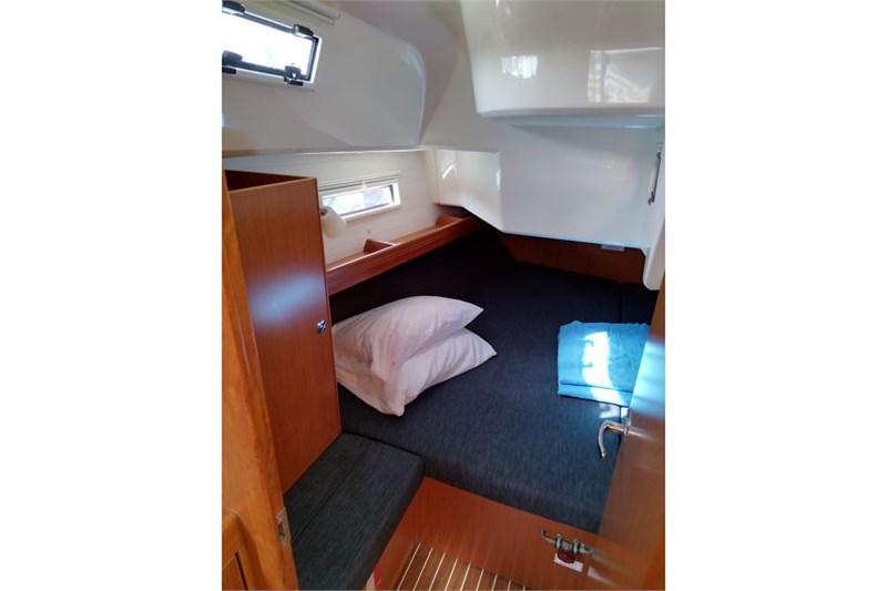 Book yachts online - False - Bavaria Cruiser 37 (3Cab) - Sea Hope - rent