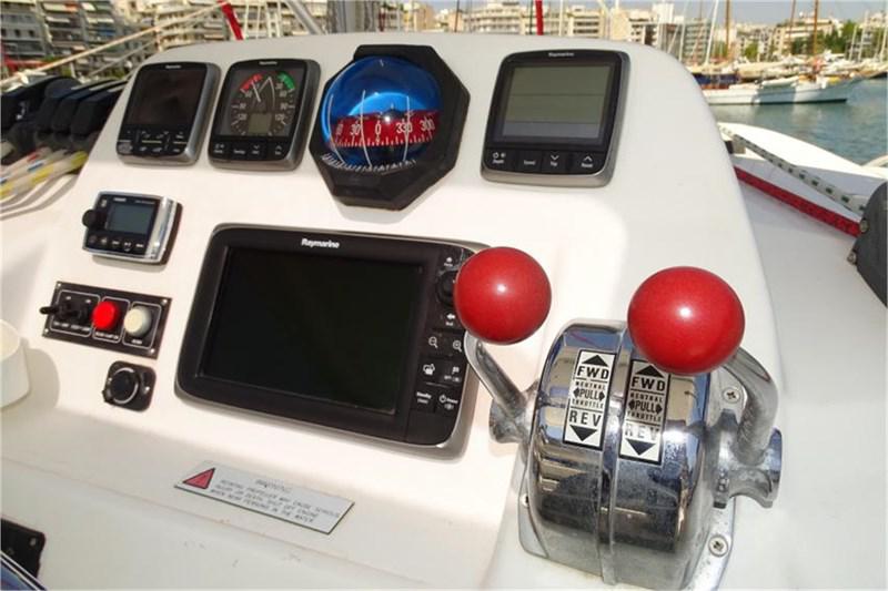 Book yachts online - False - Leopard 44 (4Cab) - La Luna (Radazul) - rent