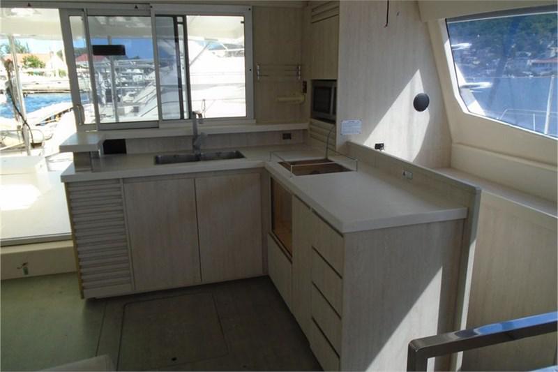 Book yachts online - False - Leopard 48 (4+1Cab) - Seas the Day - rent