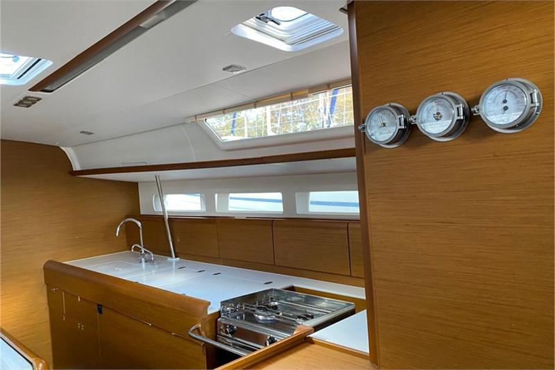 Book yachts online - False - Sun Odyssey 519 (5Cab) - Alboran Pacharán (Mallorca/La Lonja) - rent