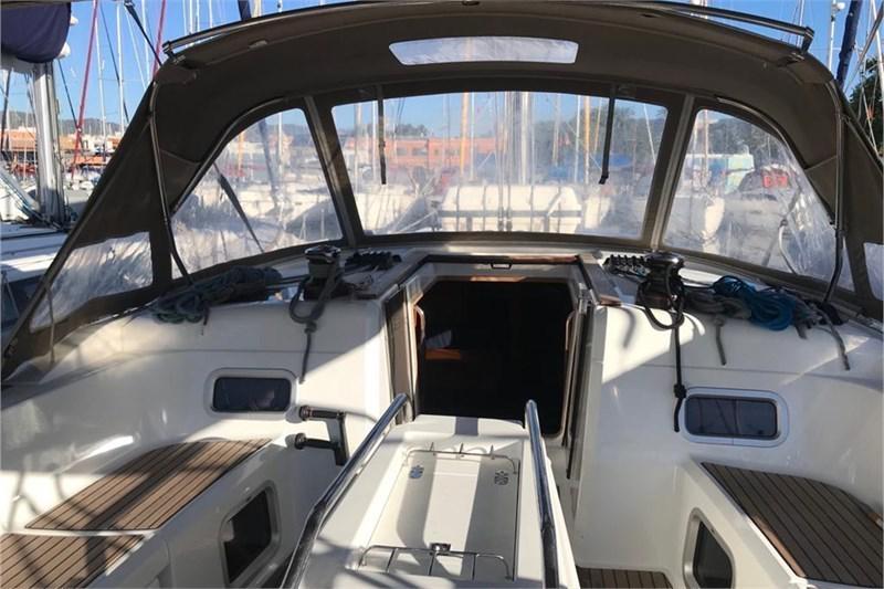 Book yachts online - False - Sun Odyssey 519 (5Cab) - Alboran Bourbon (Mallorca/La Lonja) - rent