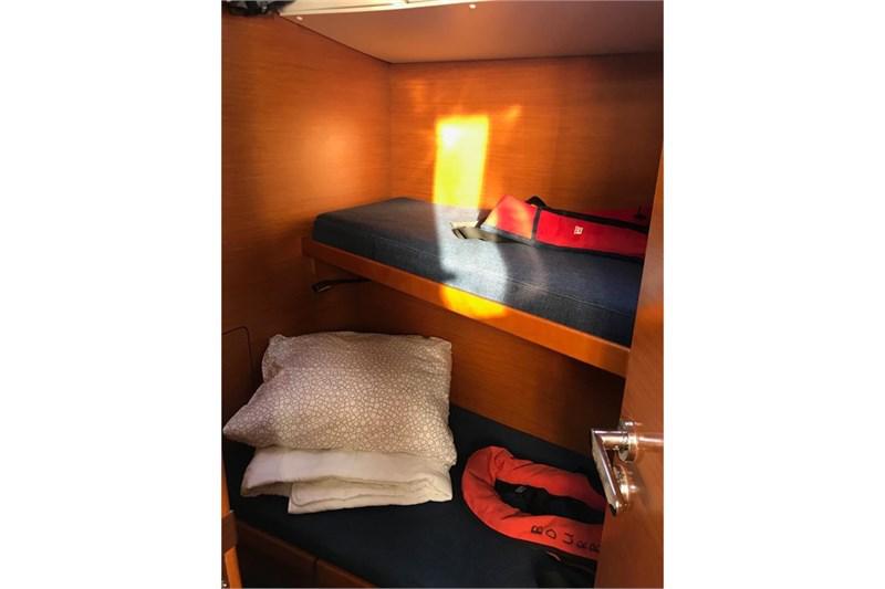 Book yachts online - False - Sun Odyssey 519 (5Cab) - Alboran Bourbon (Mallorca/La Lonja) - rent
