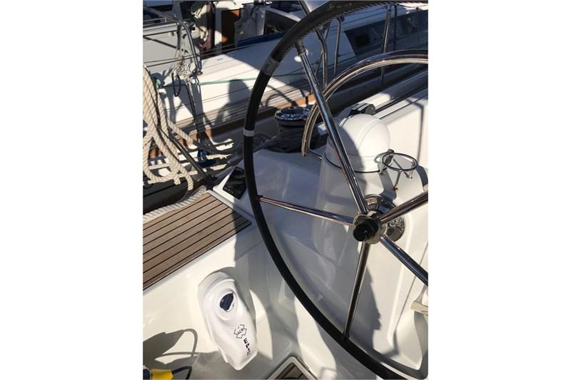 Book yachts online - False - Sun Odyssey 519 (5Cab) - Alboran Bourbon (Las Galletas/Marina del Sur) - rent