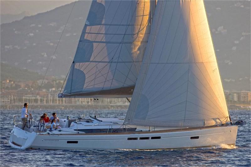Book yachts online - False - Sun Odyssey 519 (5Cab) - Alboran Jerez (Las Galletas/Marina del Sur) - rent