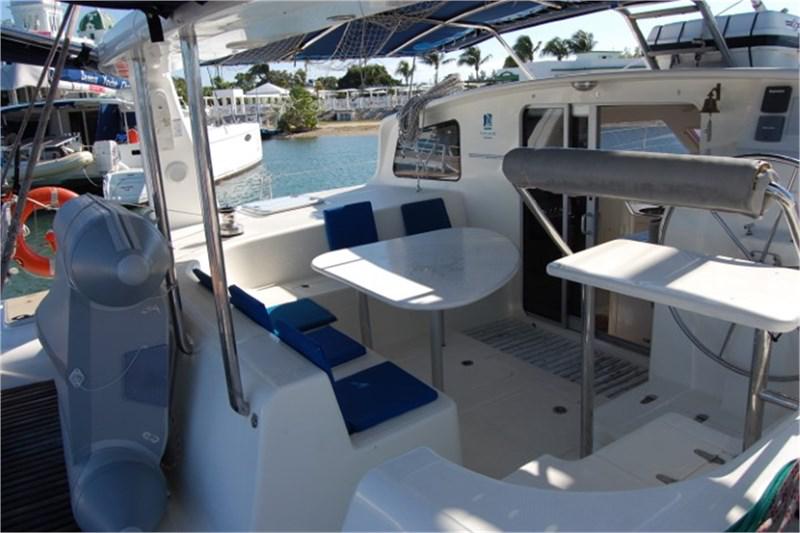 Book yachts online - False - Voyage 440 (4Cab) - Alboran Mahanga (Palmeira) - rent