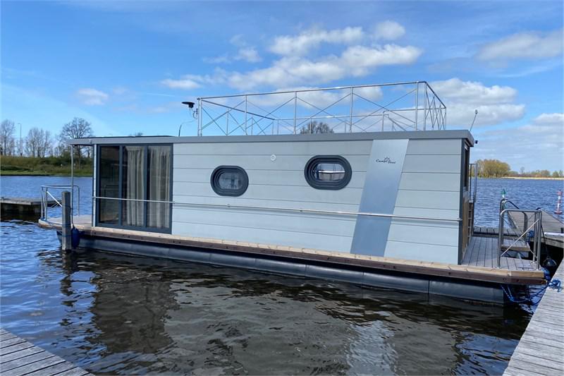 Book yachts online - False - Campi 400 - bella donna II - rent