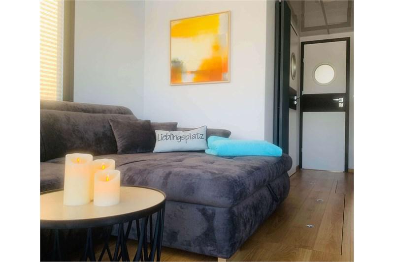Book yachts online - False - Campi 400 - bella donna II - rent