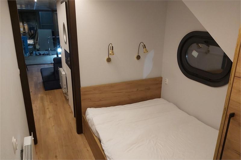 Book yachts online - False - Campi 400 - Bella donna III - rent