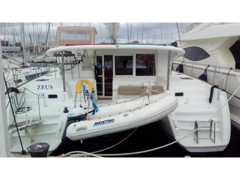 Book yachts online - catamaran - Lagoon 400 - Z - rent