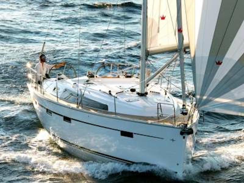 Book yachts online - sailboat - Bavaria 41 - Antigoni - rent