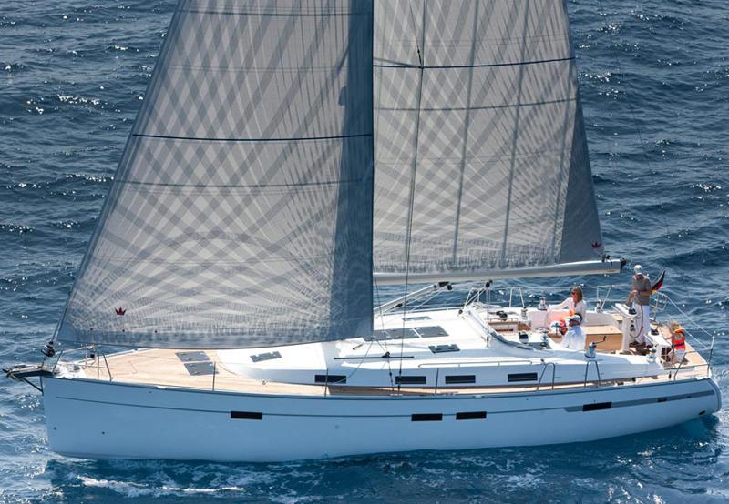 Book yachts online - sailboat - Bavaria 45 BT '11 - Presto I - rent