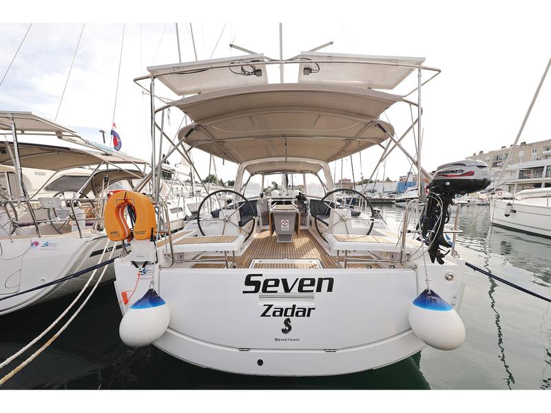 Book yachts online - sailboat - Oceanis 41.1 - SEVEN  - rent