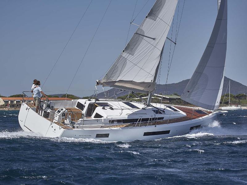 Book yachts online - sailboat - Sun Odyssey 440 - Diana - Standard line - rent
