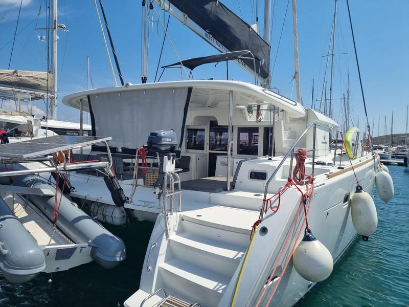 Book yachts online - catamaran - Lagoon 450F - SoulMate - rent