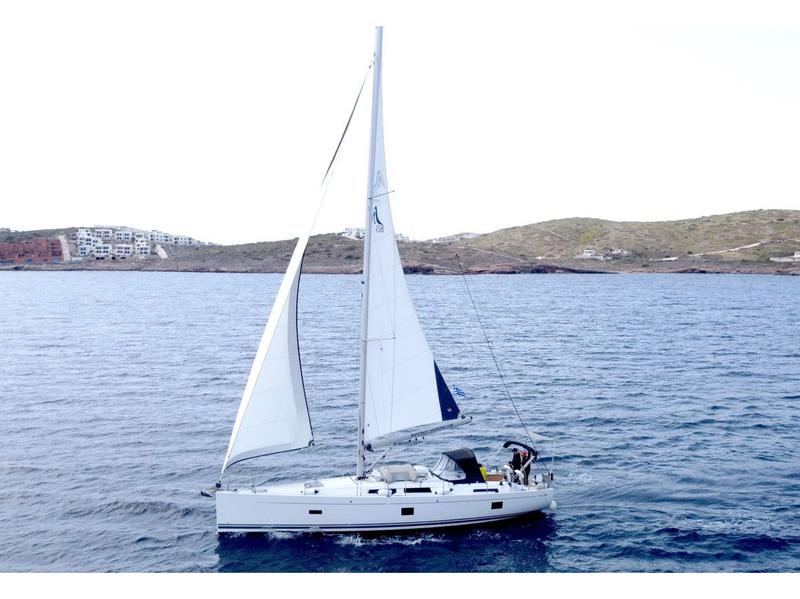 Book yachts online - sailboat - Hanse 458 - Melusine - rent